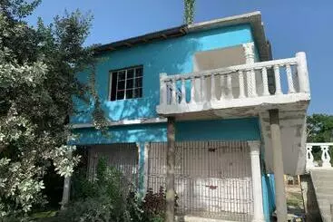 هتل آپارتمان Dunbars Villa   Rooms