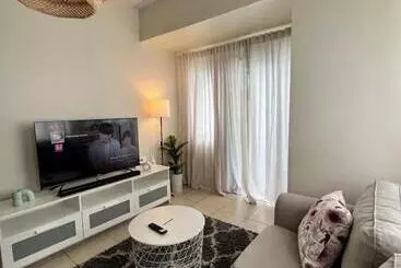 Lägenhetshotell Huge 1bedroom Condotel W Balcony Near Smart Araneta Coliseum