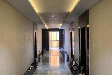 Purple Hotels & Resorts