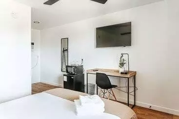 Motelli Grey Pine Lodge