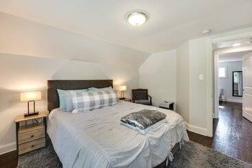 Pet Friendly The Wray Cottage W/ Large Backyard!