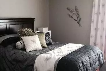 Hotel Driftwood Heights Bed & Breakfast