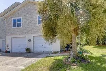 Mökkimajoitus Charming Emerald Isle Escape < 1 Mi To Beach!