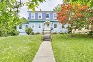 コテージ Historic Poughkeepsie Home Near Arlington & Vassar