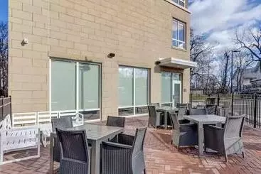 Hotell Hampton Inn & Suites Cincinnati Midtown Rookwood