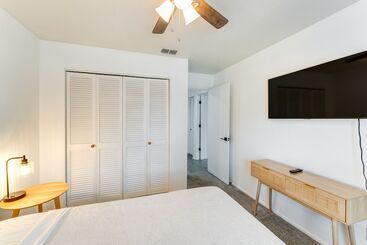 بيت ريفى Nokomis Home W/ Screened Pool, 3 Mi To Beaches!