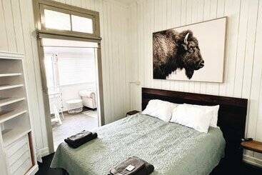 汽车旅馆 The Stanley Hotel Kilcoy