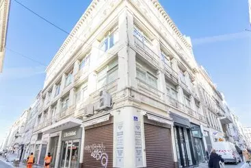 اقامتگاه Adira Résid Marseille Vieux Port