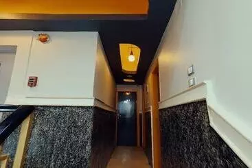 هتل Royal