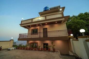 酒店 Royal Palace Panchgani