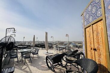 בית מלון כפרי Shark Yulduzi