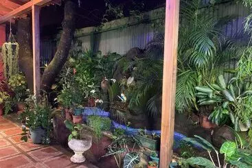 تختخواب و صبحانه Gardens House, Airport Juan Santamaría, Alajuela, San Jose