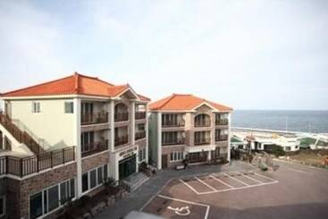 Jeju Ebada Pension