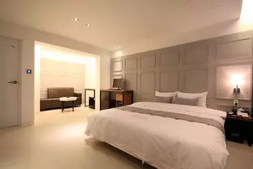 Motel Yeonsan Oops