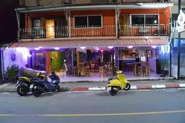 Bed and Breakfast Just A Puff