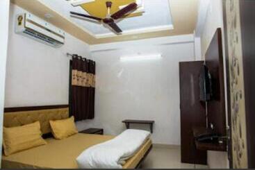 Отель Mars Udaipur