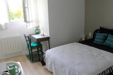 تختخواب و صبحانه étape 111