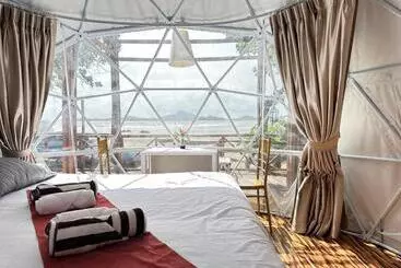 Hotelli 7 Heaven Camping Lanta