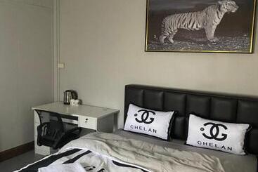 בית מלון כפרי Batman Guesthouse