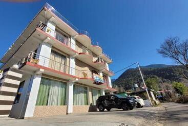 Hotel House Of Adventure