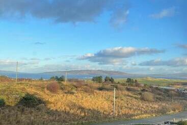 بنسيون Breezy Point Guesthouse