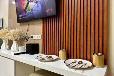 Appartement-hotel Breeze Residences Condominium