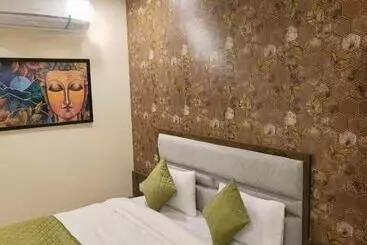 Hotel V R Villa