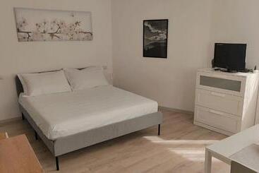 Пансион Affittacamere Al Vicolo