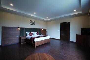 Antaraal Resort & Spa A Village Resort