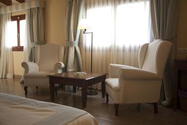 هتل Can Xim Turismo De Interior