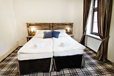 هتل Five Stars Bed&breakfast