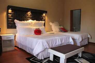 بنسيون Airport Bed And Breakfast