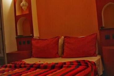 ריאדים Diamant La Ville Rouge