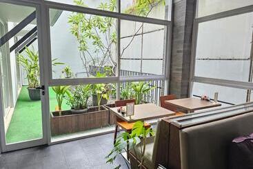 Bed and Breakfast Via Renata Panglima Polim