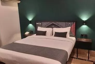 هتل Lokal Rooms X Multan