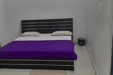 Hotell Oyo Flagship Tirupati Lawn And