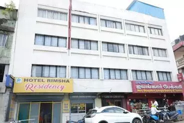 ホテル Rimsha Residency