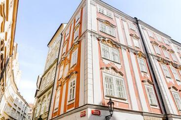 Aparthotel King´s Road Residence