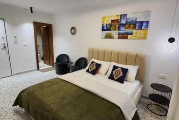 پانسیون Pietro Guesthouse 2