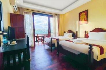 湄公河主题酒店