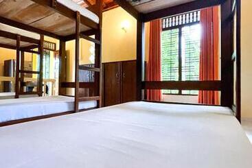 Общежитие Mystel Unawatuna