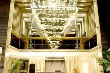 فندق Blusalzz Residence Amritsar