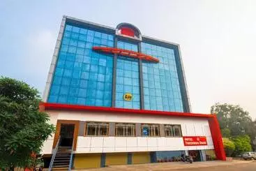 Fabhotel Yogeshwara Grand