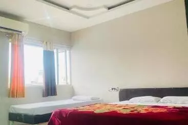 Hotel Shreelok
