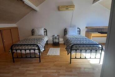 פנסיון Sci Ecs