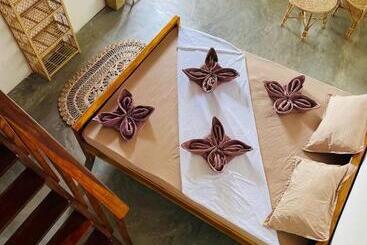 בית מלון כפרי Pompon