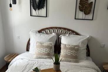 פנסיון Chambre Les Gites De La Gare