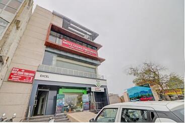 Hotelli Grand Townhouse