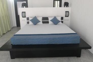 Bed & Breakfast Seagulls Garden Cabanas