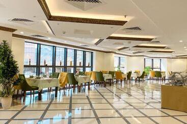 Hotel Hayatt Suites &